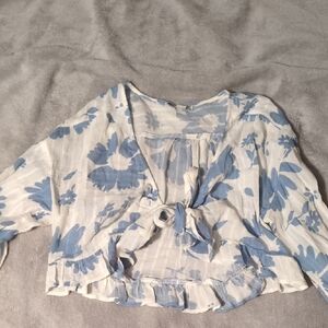 American Eagle Outfitters Blue and White Ruffled Tie-Front Blouse